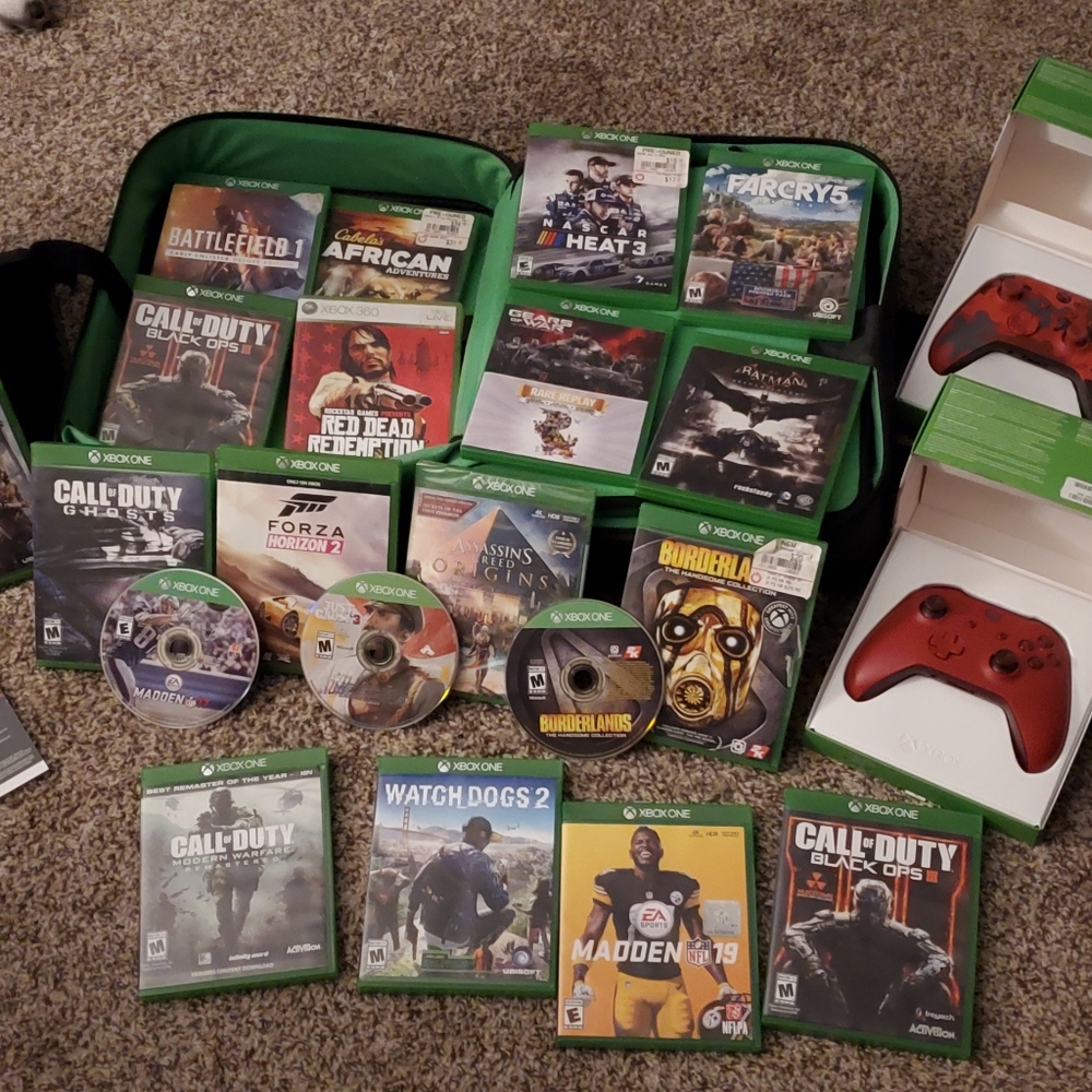 Video Games Collection with Diverse Titles - Picture 3 of 8